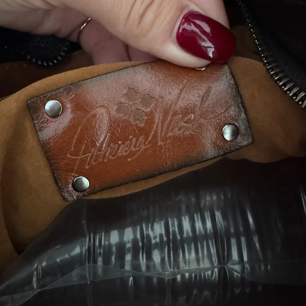 Patricia Nash deep hardware women